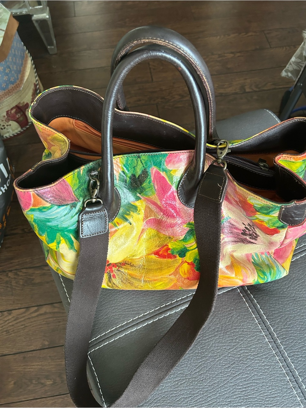 Maurizio Taiuti Floral Leather Tote in Yellow, Pink & Green - Picture 11 of 12